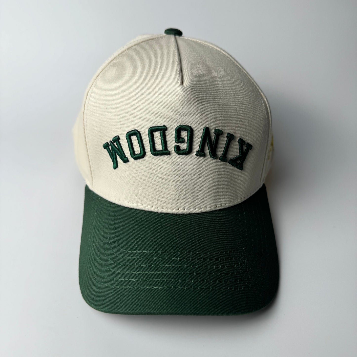Upside Down Kingdom™ Snapback - OFFWHITE/GREEN