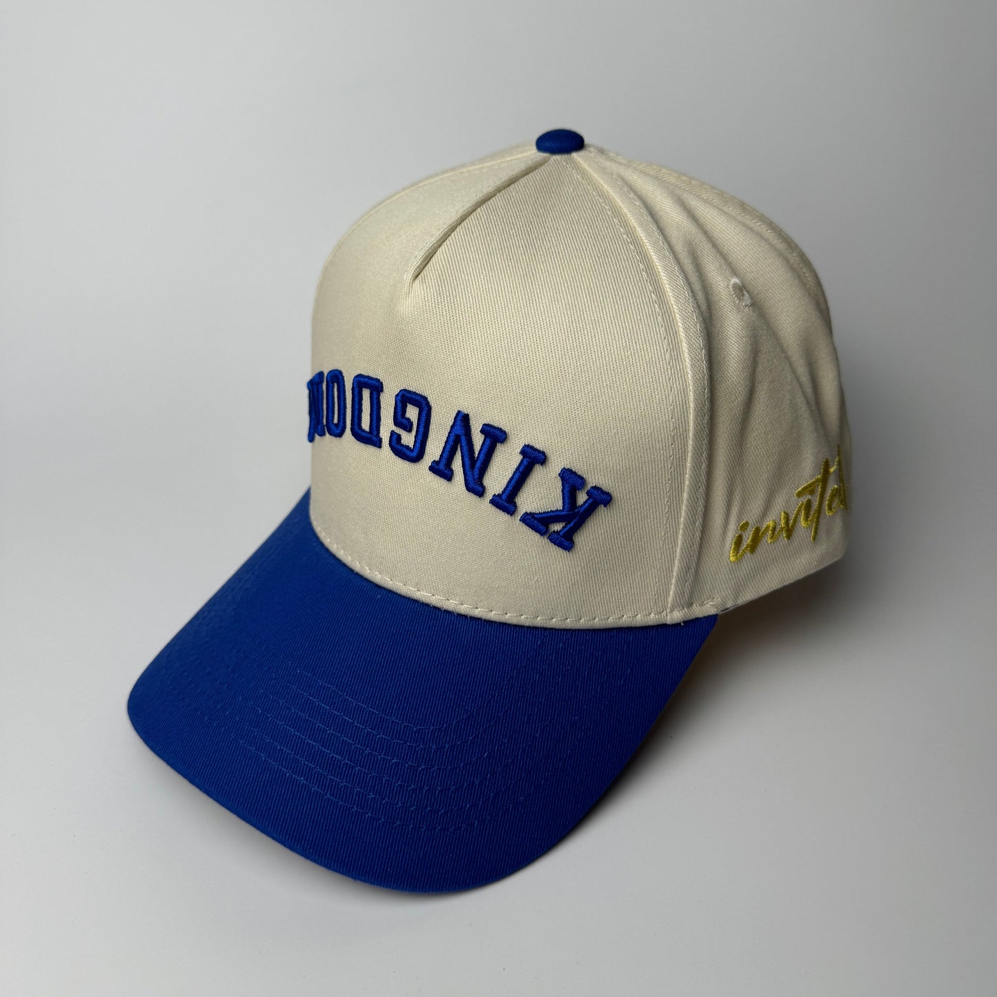 Upside Down Kingdom™ Snapback - OFFWHITE/BLUE